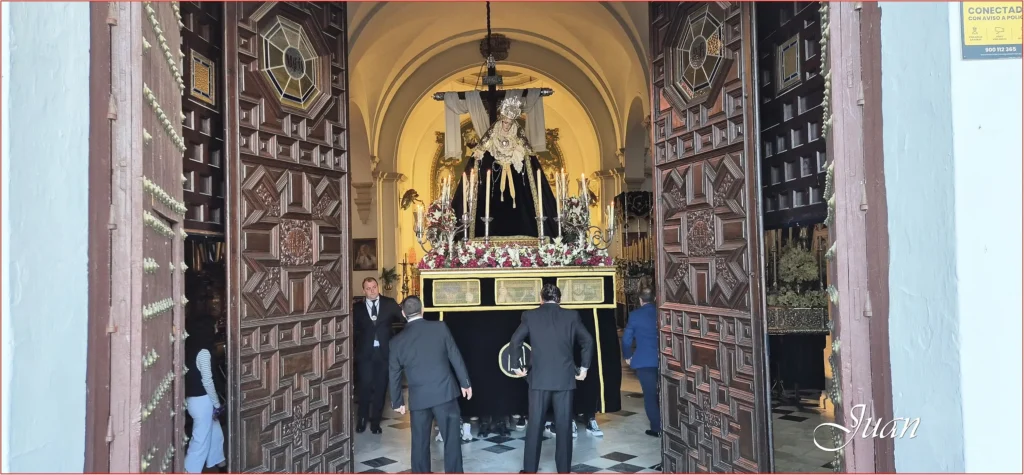 La Carlota Hermandad Santo Entierro y Virgen de la Soledad Imágenes 2025