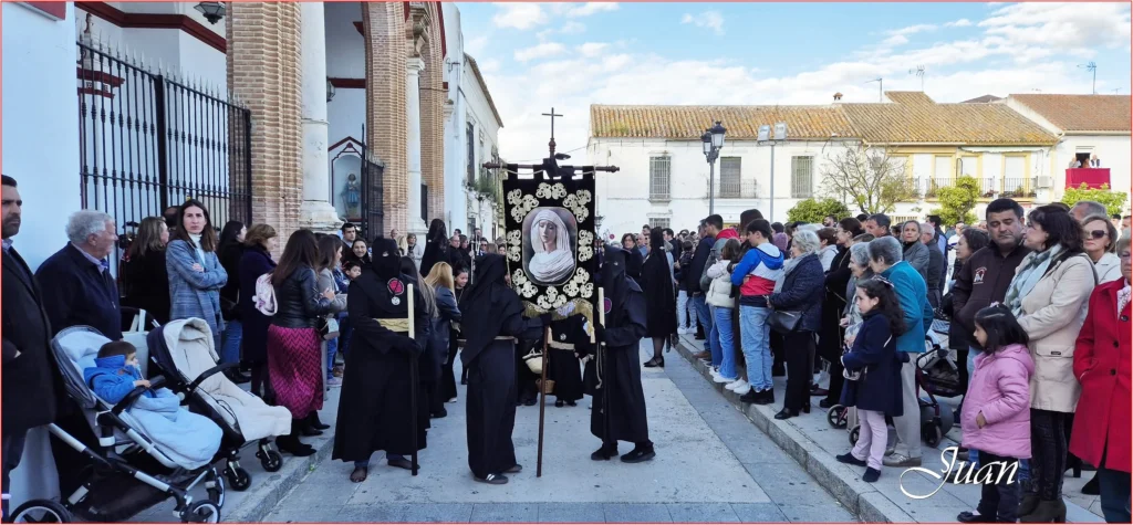 La Carlota Hermandad Santo Entierro y Virgen de la Soledad Imágenes 2025