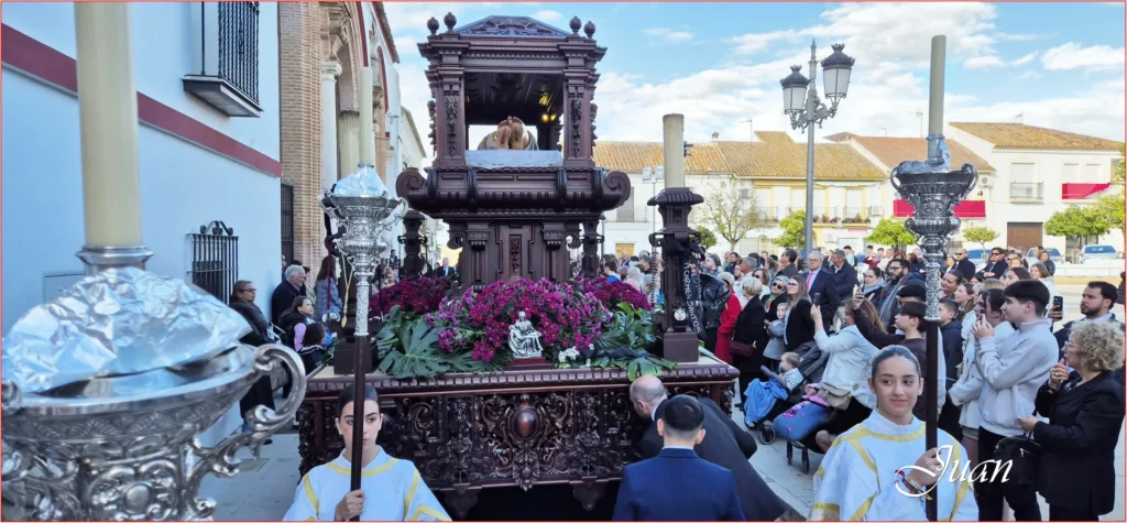 La Carlota Hermandad Santo Entierro y Virgen de la Soledad Imágenes 2025
