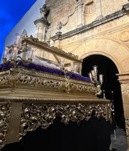 Hermandad de Santísimo Cristo de la Vera+Cruz, Nuestra Señora de la Soledad, Santo Entierro de Cristo y San Juan Evangelista​