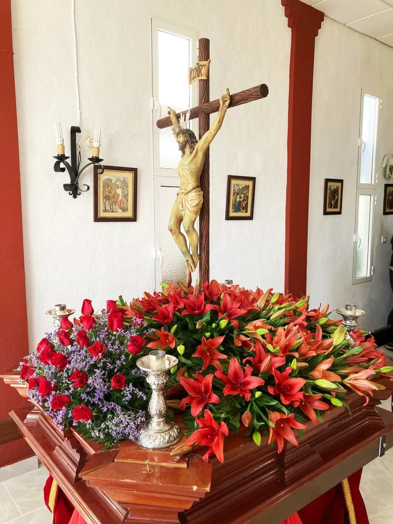 Hermandad Cristo Crucificado, Cristo Yacente y Virgen de los Dolores La Carlota