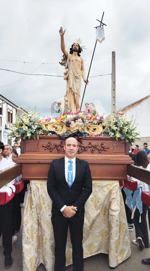 Hermandad Nuestra Señora de los Ángeles y Santísimo Cristo de la Juventud en su Resurrección