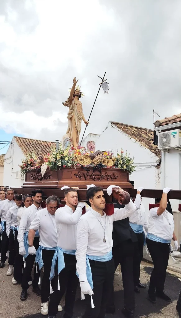 Hermandad Nuestra Señora de los Ángeles y Santísimo Cristo de la Juventud en su Resurrección
