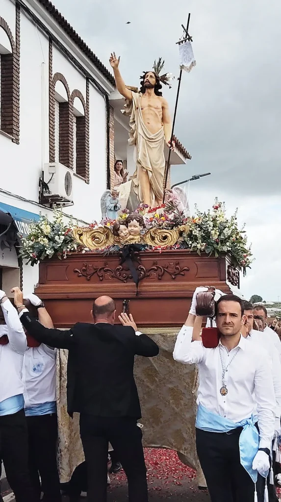 Hermandad Nuestra Señora de los Ángeles y Santísimo Cristo de la Juventud en su Resurrección