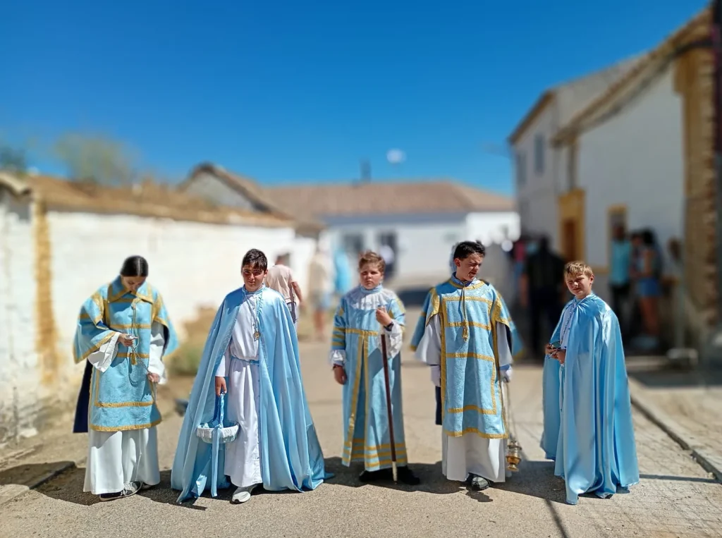 Hdad. Ntra. Sra. De los Angeles y Stmo. Cristo de la Juventud en su Resurrección La Carlota Imágenes 2026