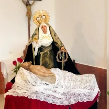 Hermandad Cristo Crucificado, Cristo Yacente y Virgen de los Dolores La Carlota